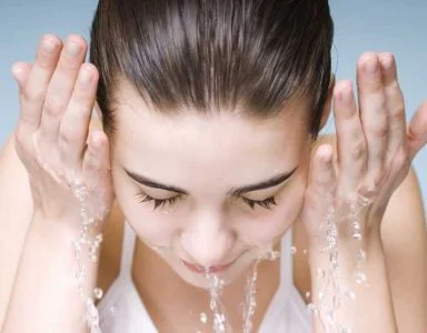 ژل شستشو برای پوست خشک