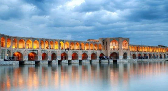 بانک اطلاعات مشاغل اصفهان ایده‌کاو : دسترسی به بهترین منابع اطلاعاتی
