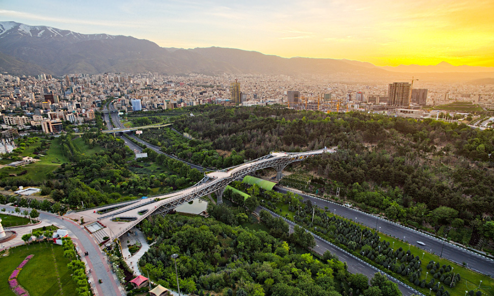 سفرنامه جذاب به شهر تهران