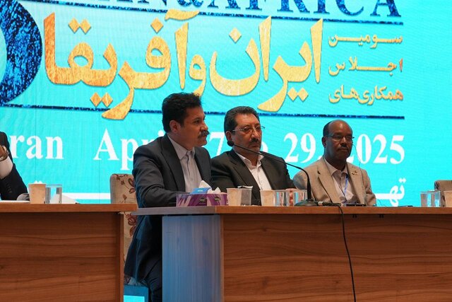 استقبال از اتصال خطوط راه آهن مسیر ایران و ترکیه/ استاندار اربیل عراق خواستار تحقق همکاری‌ها با ایران