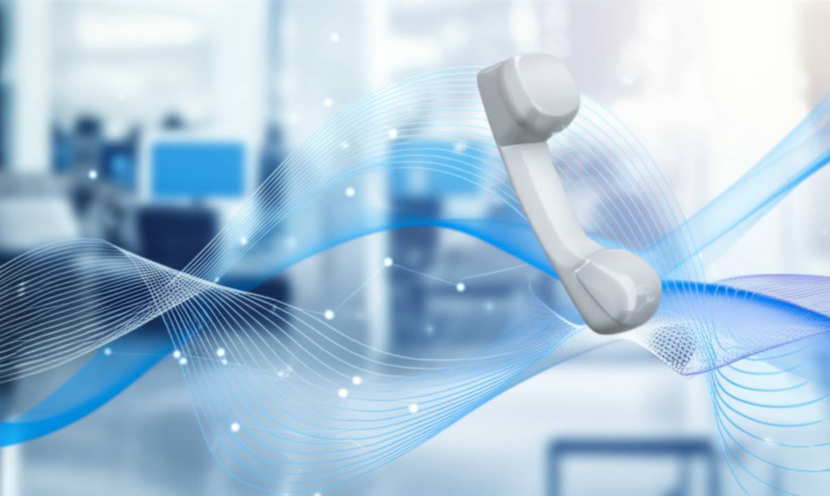 ترفندهای ارتباط تلفنی | خلاصه کتاب فرشید نادری نژاد